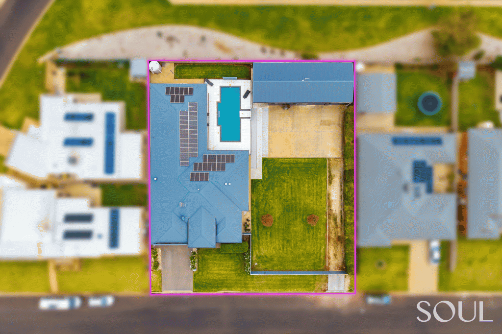 31-33 Madden Dr, Griffith, NSW 2680