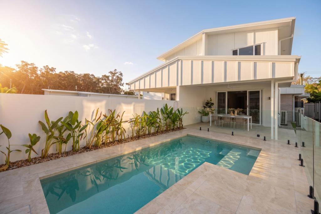 1/25 Tradewinds Ave, Coolum Beach, QLD 4573