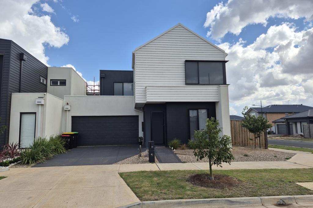 36 HOMAGE AVE, FRASER RISE, VIC 3336