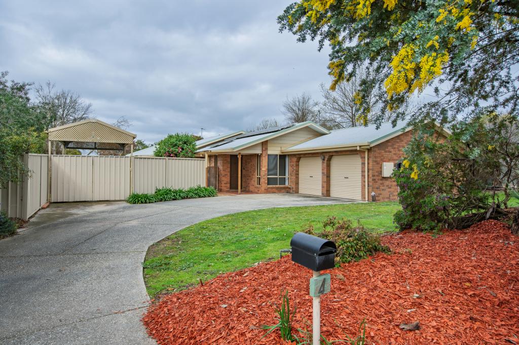 4 Peninsular Ct, Thurgoona, NSW 2640