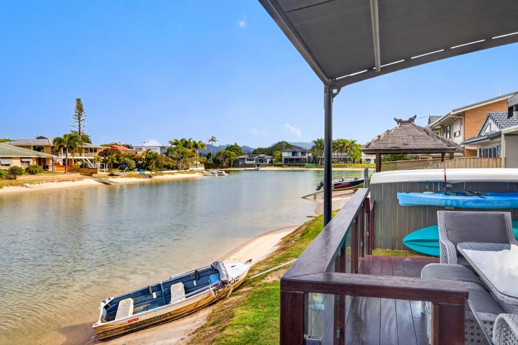 1/22 Barracuda Ct, Palm Beach, QLD 4221