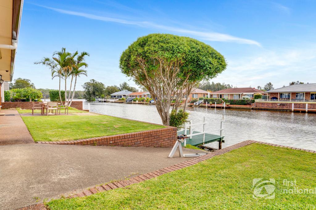 13 Wyuna Pl, Forster, NSW 2428