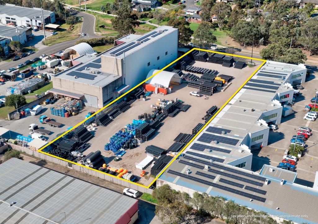 26a&B Coombes Dr, Penrith, NSW 2750