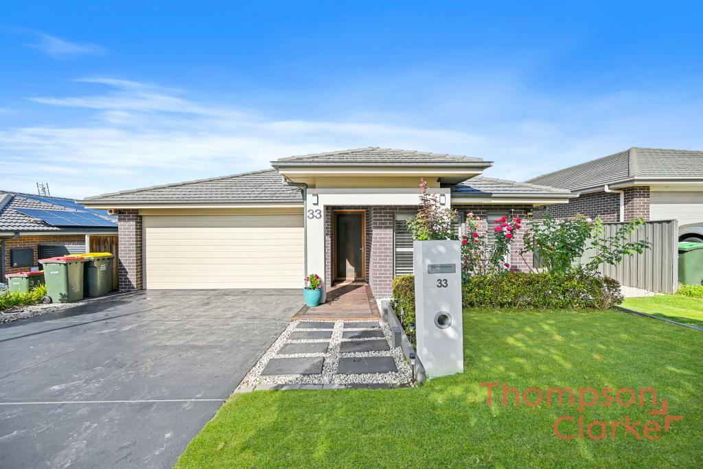 33 Sandpiper Cct, Aberglasslyn, NSW 2320