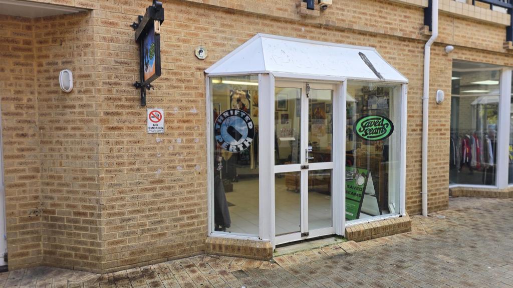 Shop 5 27/35 William St, Fremantle, WA 6160
