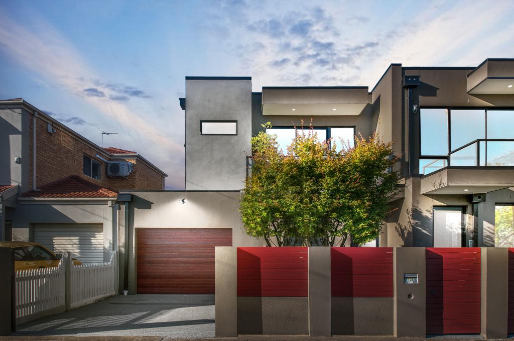 2/2A Lindenow Street, Maidstone, VIC 3012 Townhouse for rent OnTheHouse