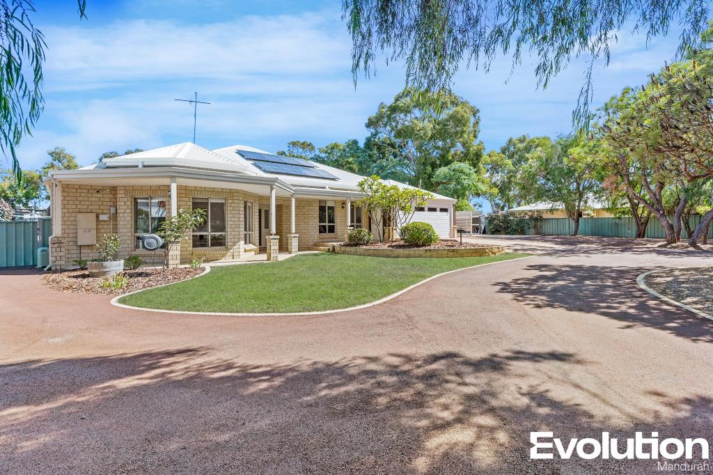 8 SILVERTON CRES, ERSKINE, WA 6210