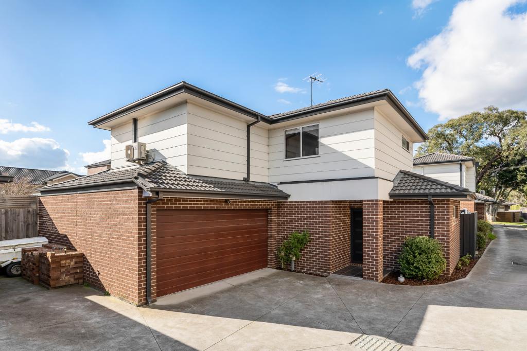 2/11 White Ave, Bayswater North, VIC 3153