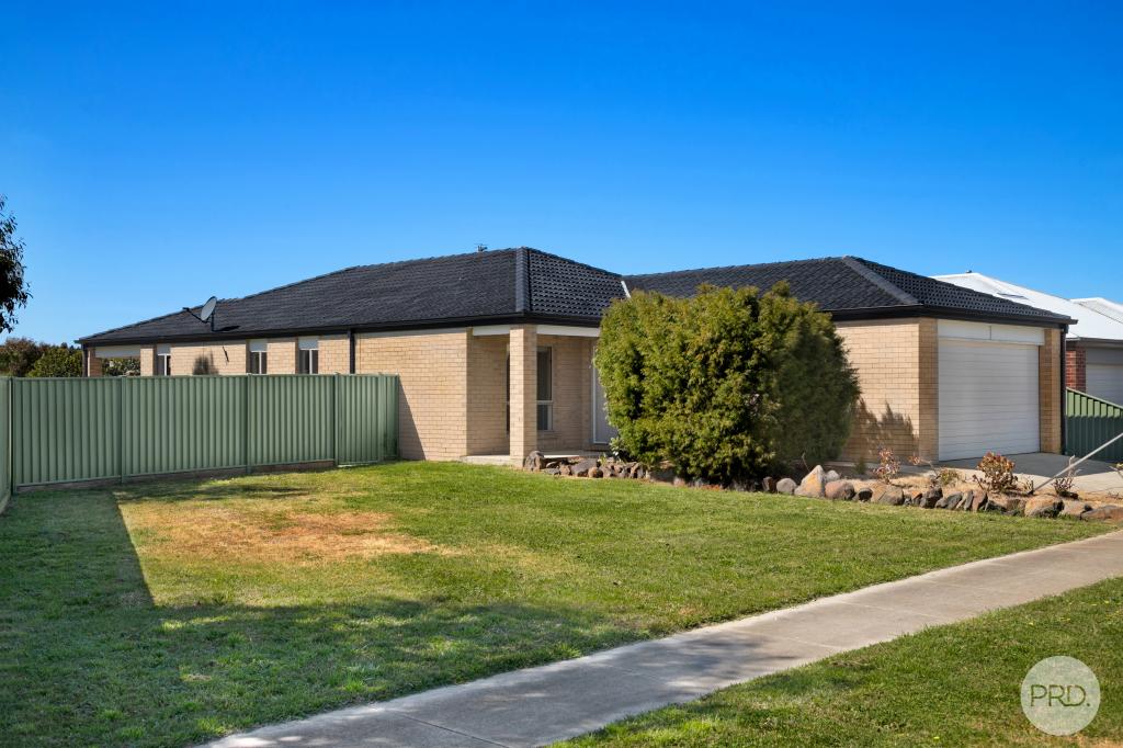 71 Waterford Dr, Miners Rest, VIC 3352