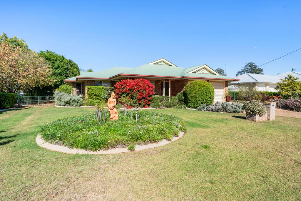 8 Beauaraba St, Pittsworth, QLD 4356