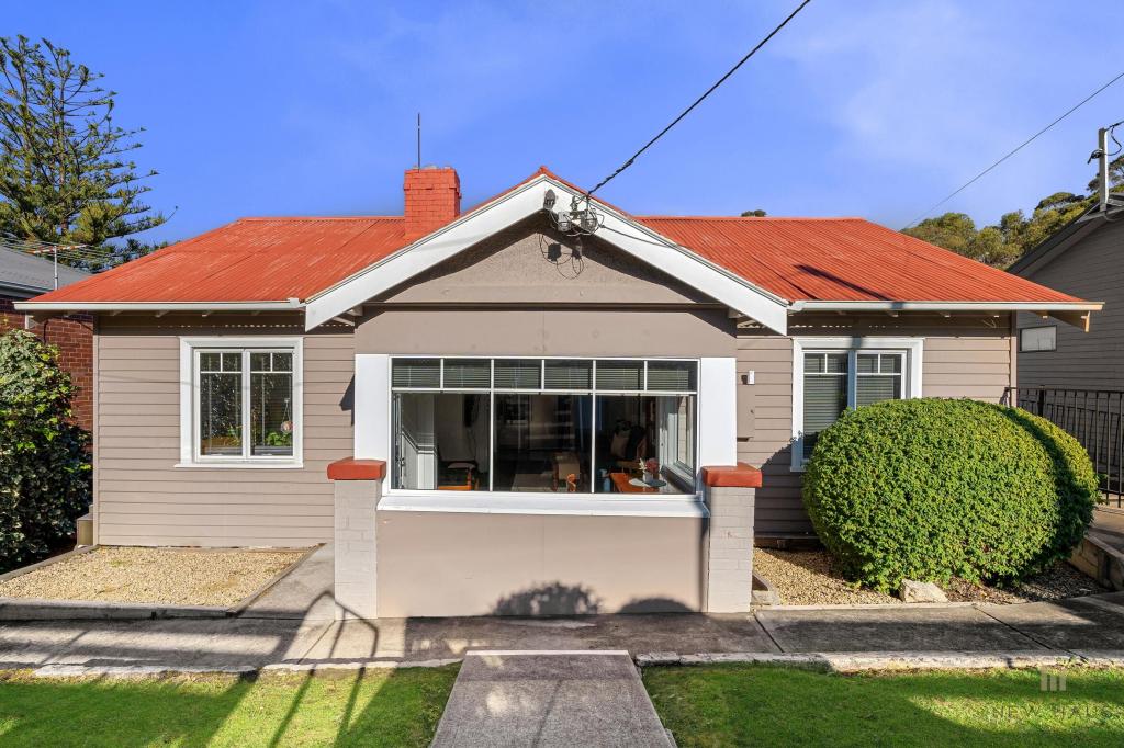 54 Alexander St, Sandy Bay, TAS 7005