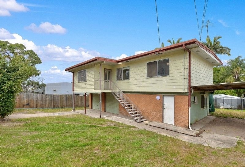 6 Bushmills Ct, Hillcrest, QLD 4118