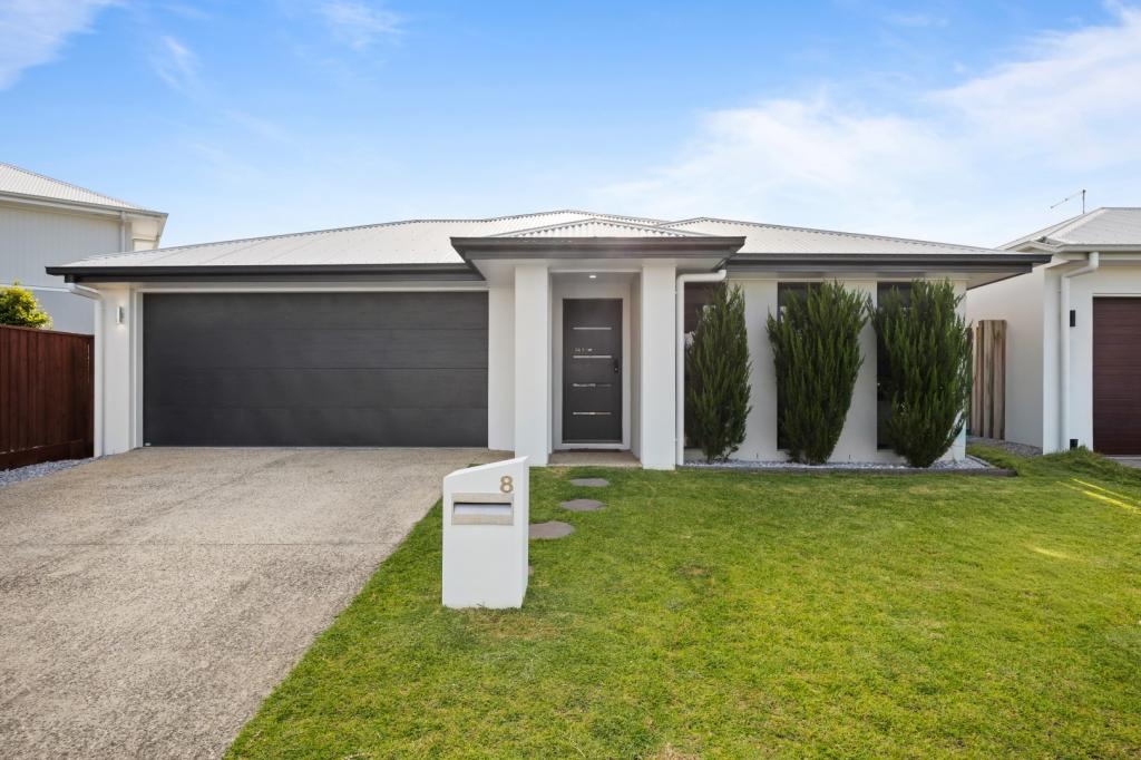 8 Conway Cres, Banya, QLD 4551