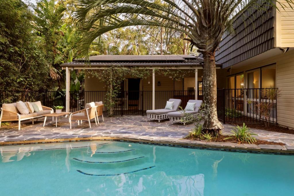 14 Quinty St, Fig Tree Pocket, QLD 4069