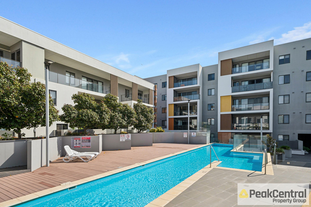 78/16 Midgegooroo Ave, Cockburn Central, WA 6164