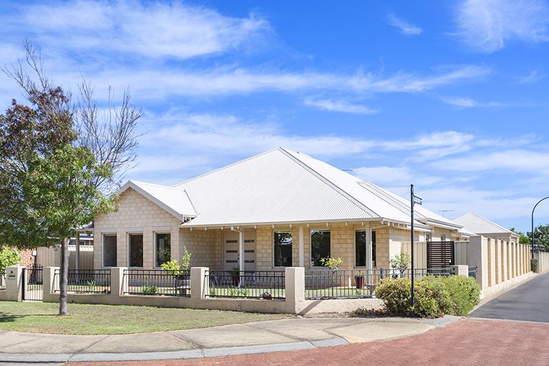 24 Pianobox Bvd, West Busselton, WA 6280