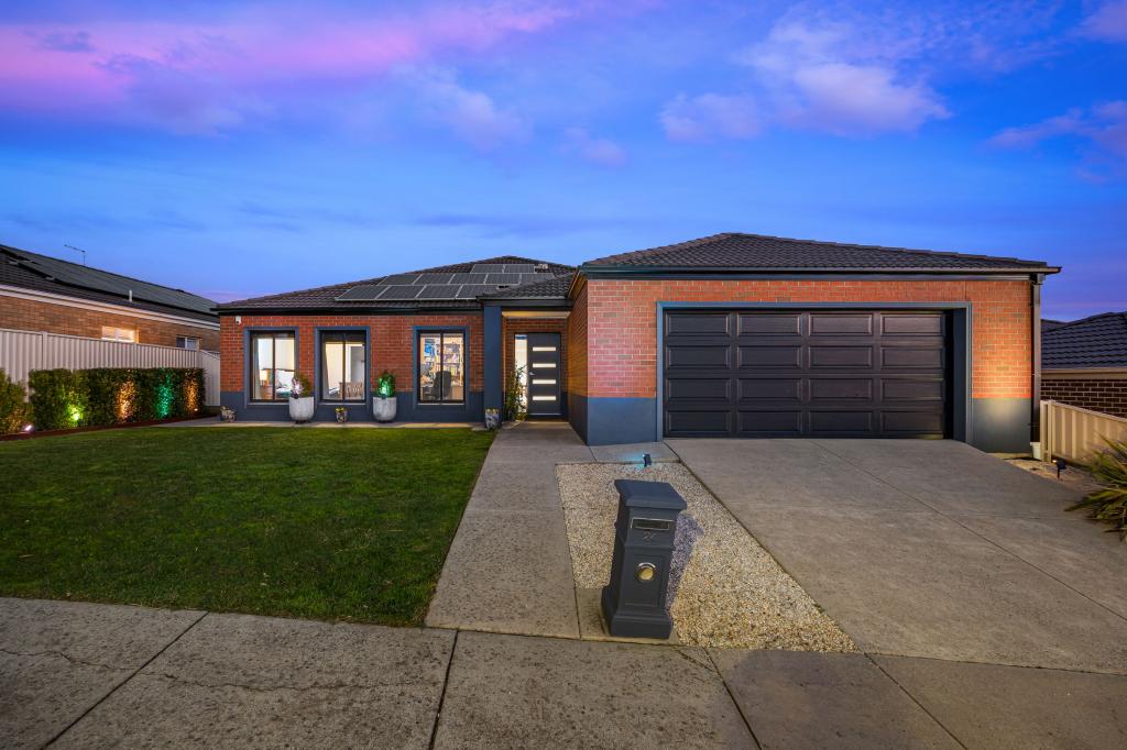 24 Tulloch Rise, Canadian, VIC 3350
