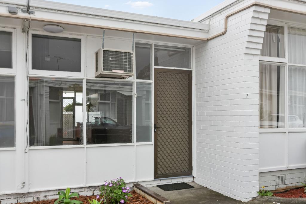 7/25 ASHLEY ST, RESERVOIR, VIC 3073