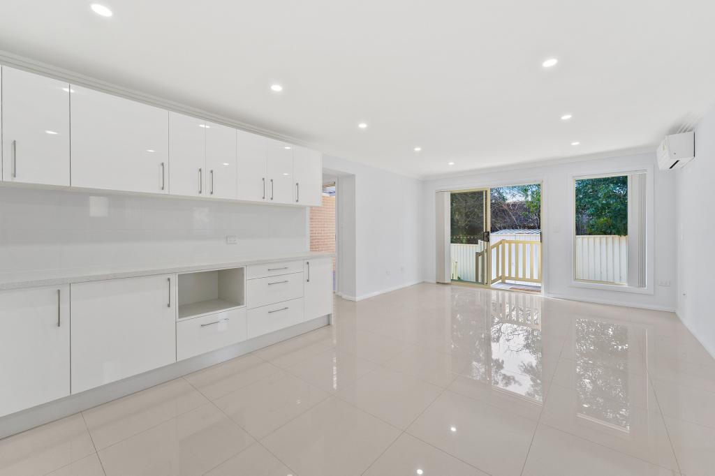 2 Court Pl, Menai, NSW 2234