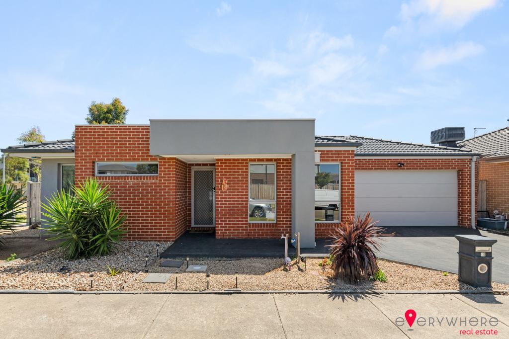 18 Nassau Rd, Point Cook, VIC 3030