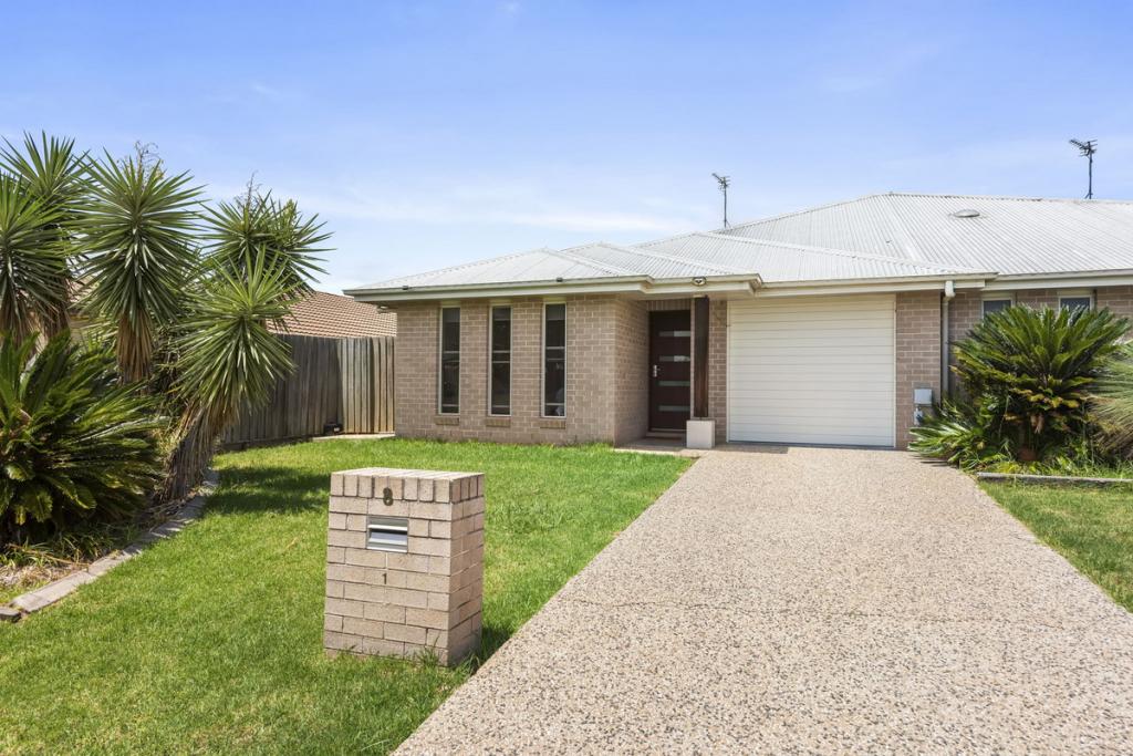 1/8 Mcmorrow St, Kearneys Spring, QLD 4350