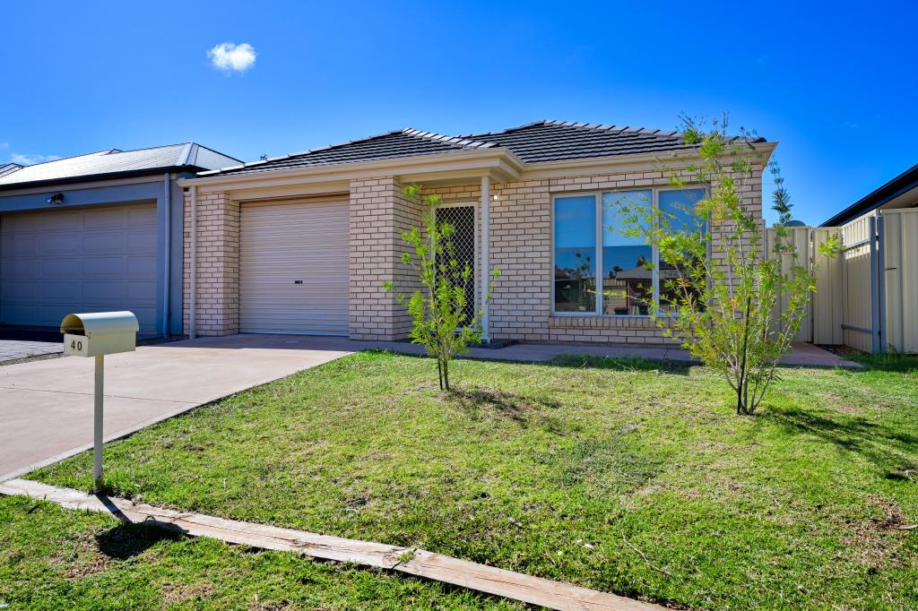 40 Scott St, Whyalla Stuart, SA 5608