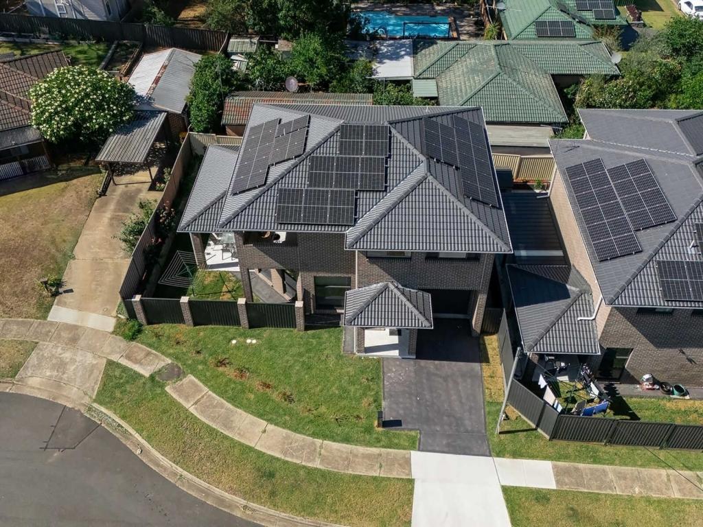 2 Seram Pl, Kings Park, NSW 2148