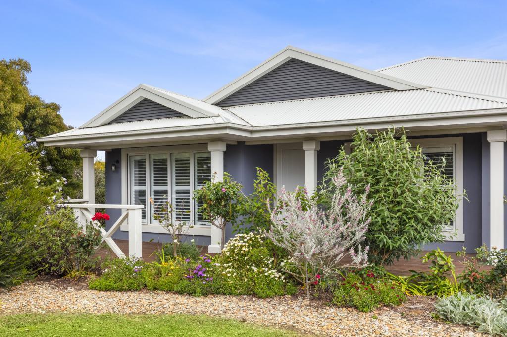 4 Merino Dr, Bellbrae, VIC 3228