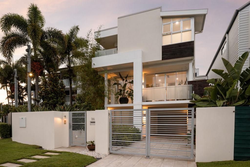 26 SHAKESPEARE ST, BULIMBA, QLD 4171