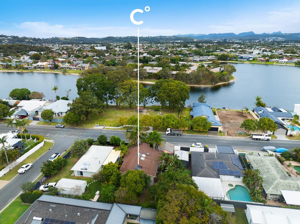 37 Honeyeater Dr, Burleigh Waters, QLD 4220