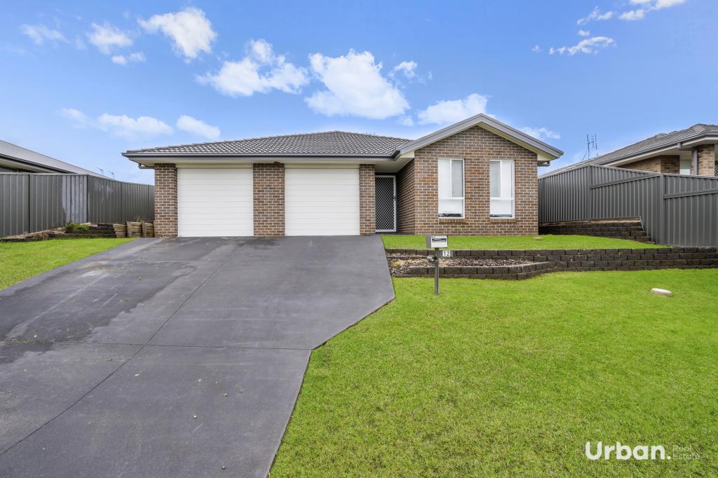 12 Mapplewell Cct, Farley, NSW 2320