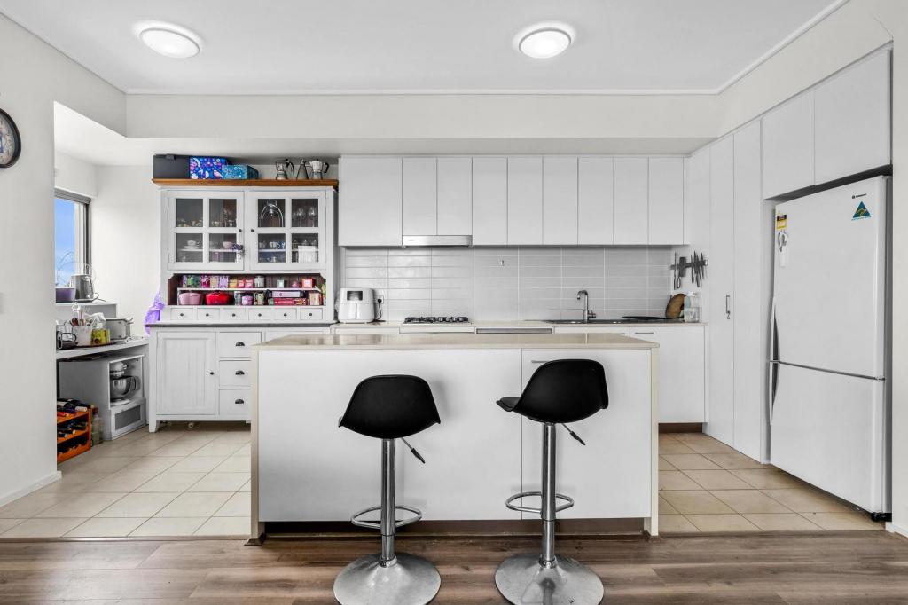 701/72 Civic Way, Rouse Hill, NSW 2155