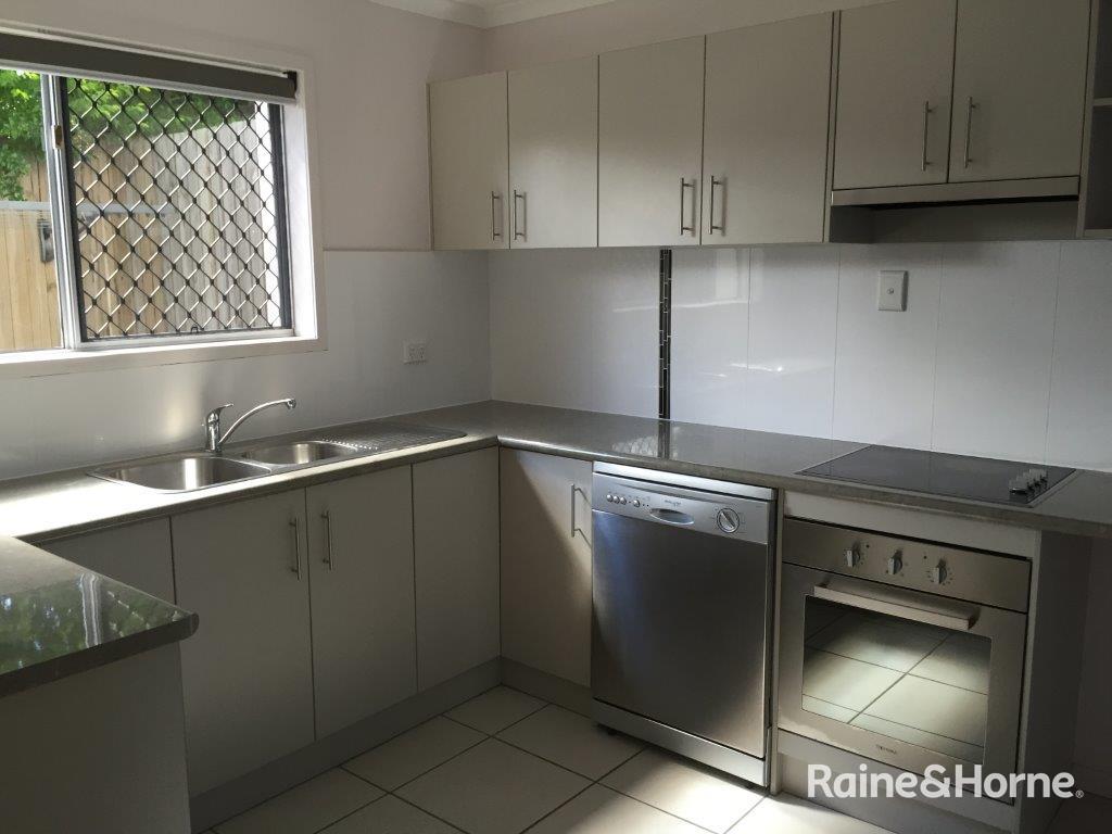 3/63 Barney St, Barney Point, QLD 4680