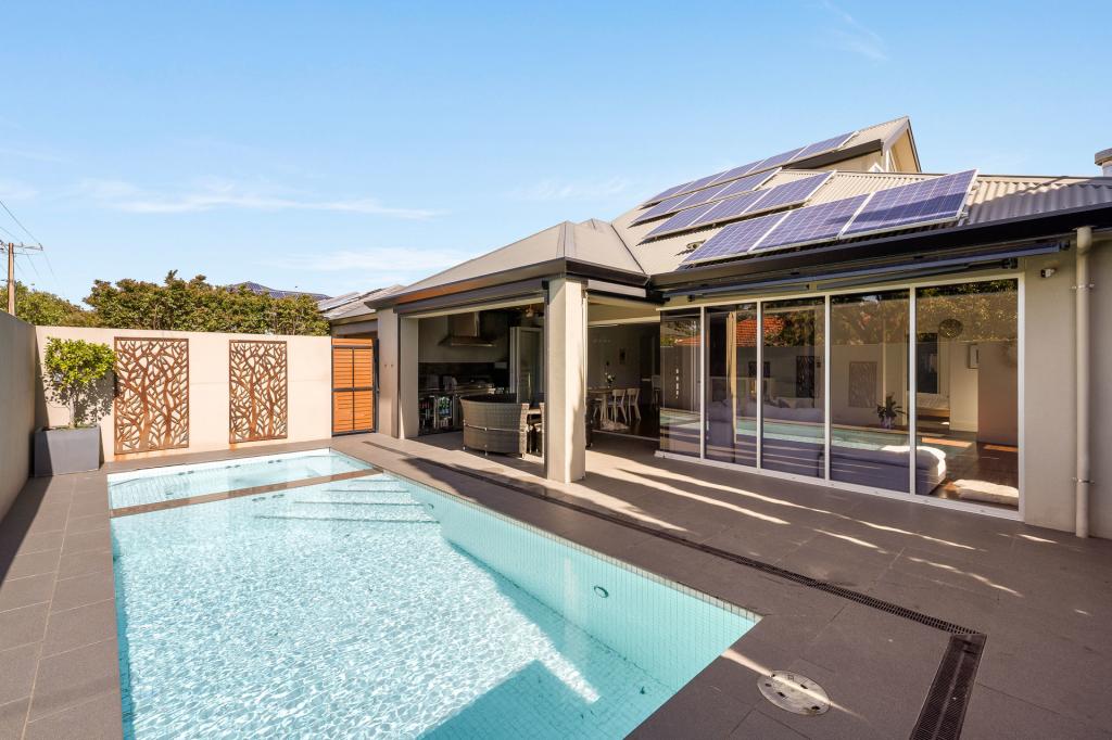 31 KING GEORGE AVE, NORTH BRIGHTON, SA 5048