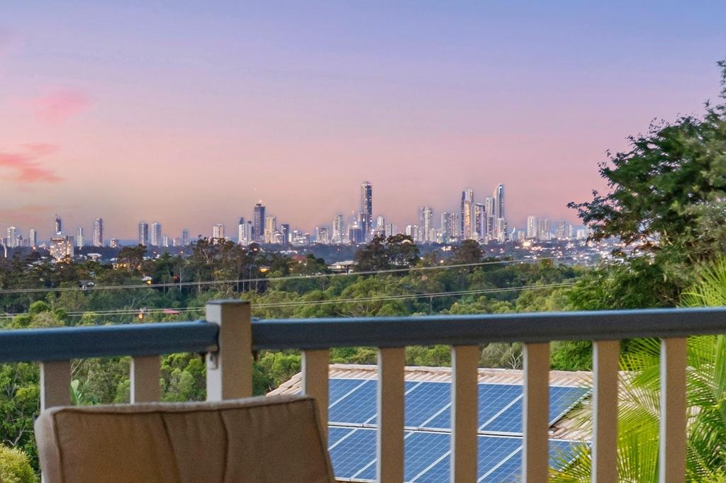 8 Rob Roy Ct, Highland Park, QLD 4211