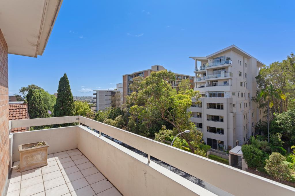 8/37 Penkivil St, Bondi, NSW 2026