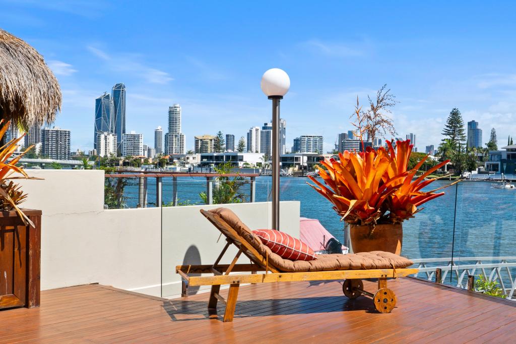 2/6 Sunset Bvd, Surfers Paradise, QLD 4217