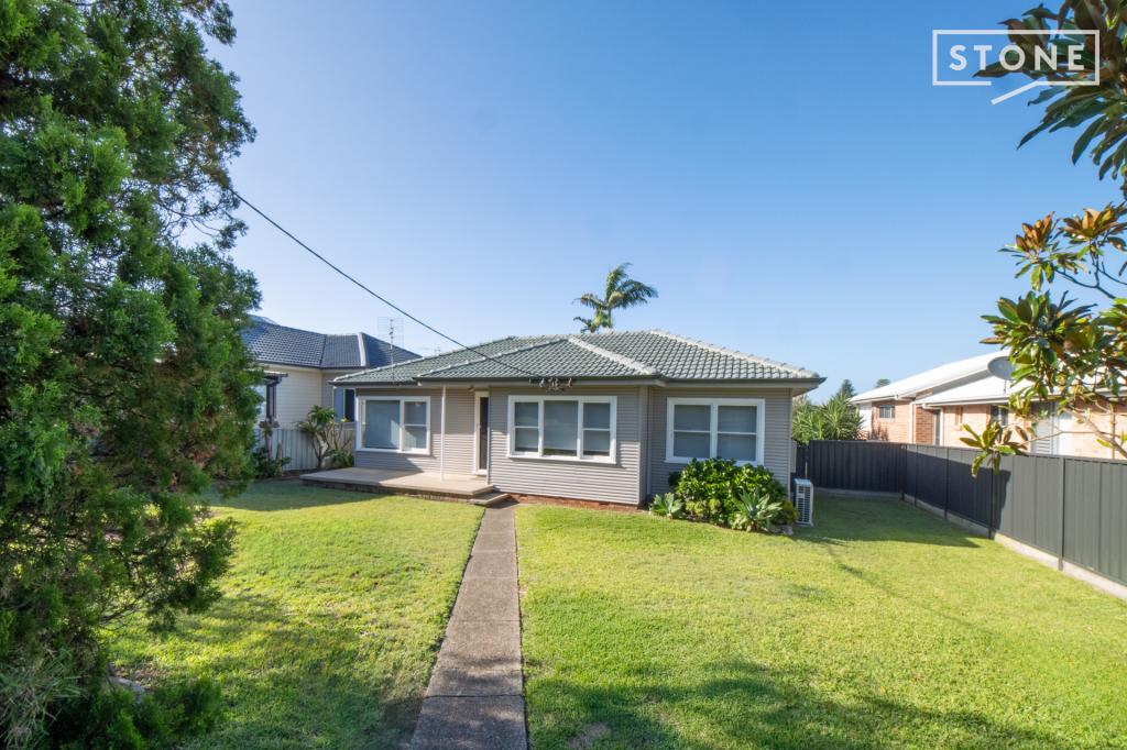 38 Cowlishaw St, Redhead, NSW 2290