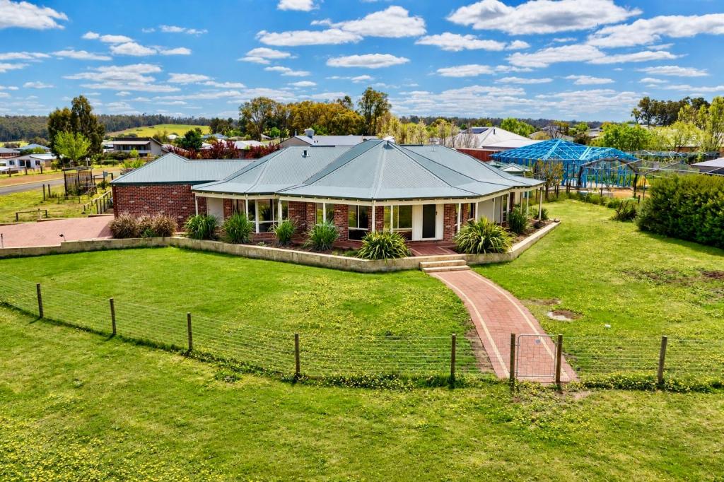 22 Manor Rdge, Bridgetown, WA 6255