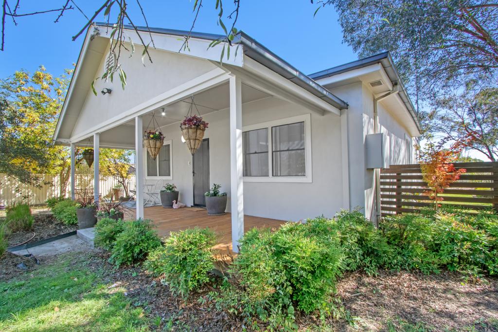 33 Petit St, Yass, NSW 2582