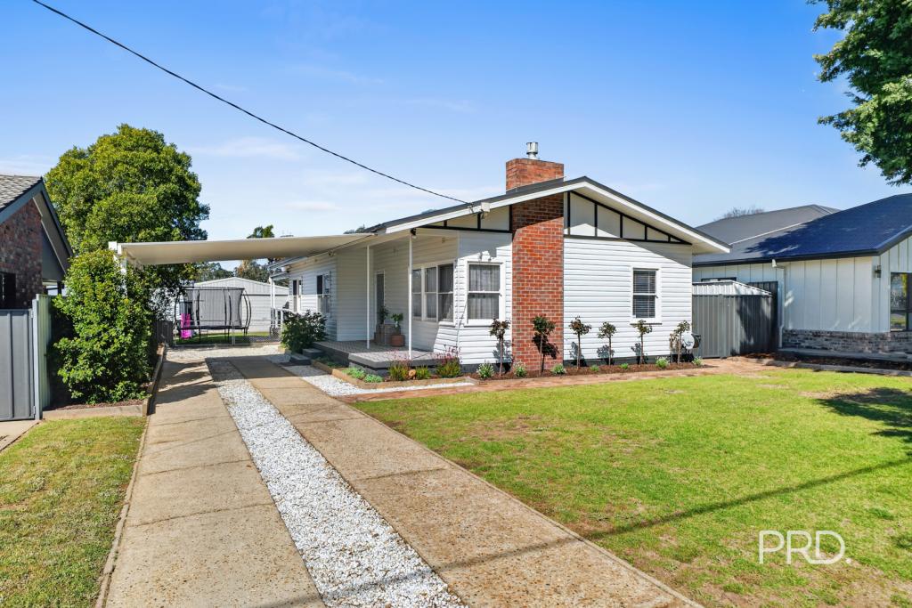 51 Inglis St, Lake Albert, NSW 2650