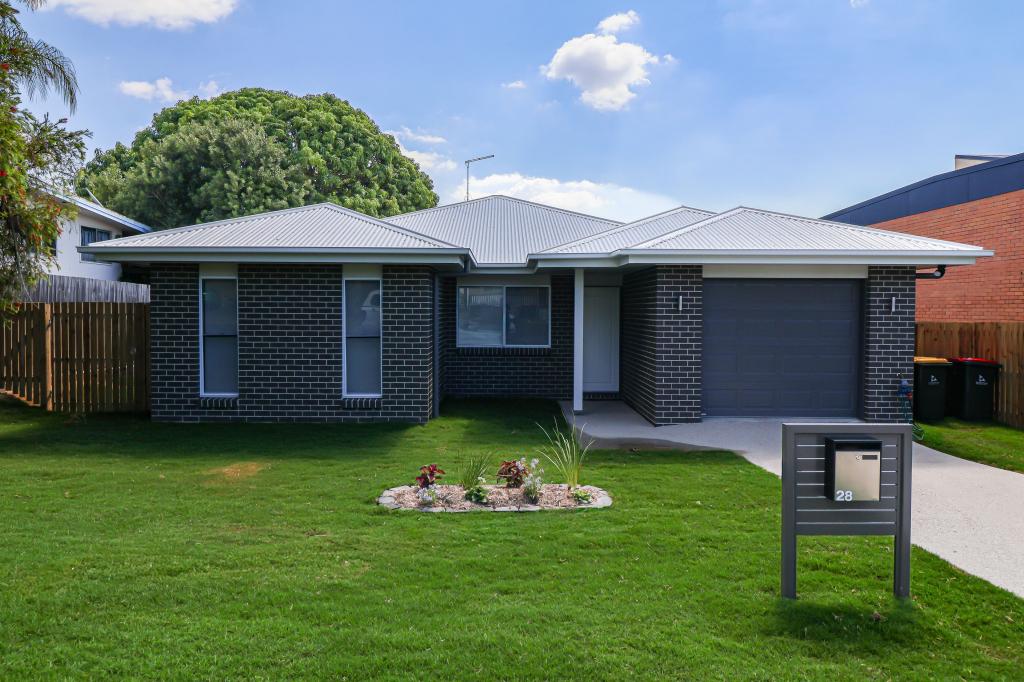 28 Wistari St, Clinton, QLD 4680