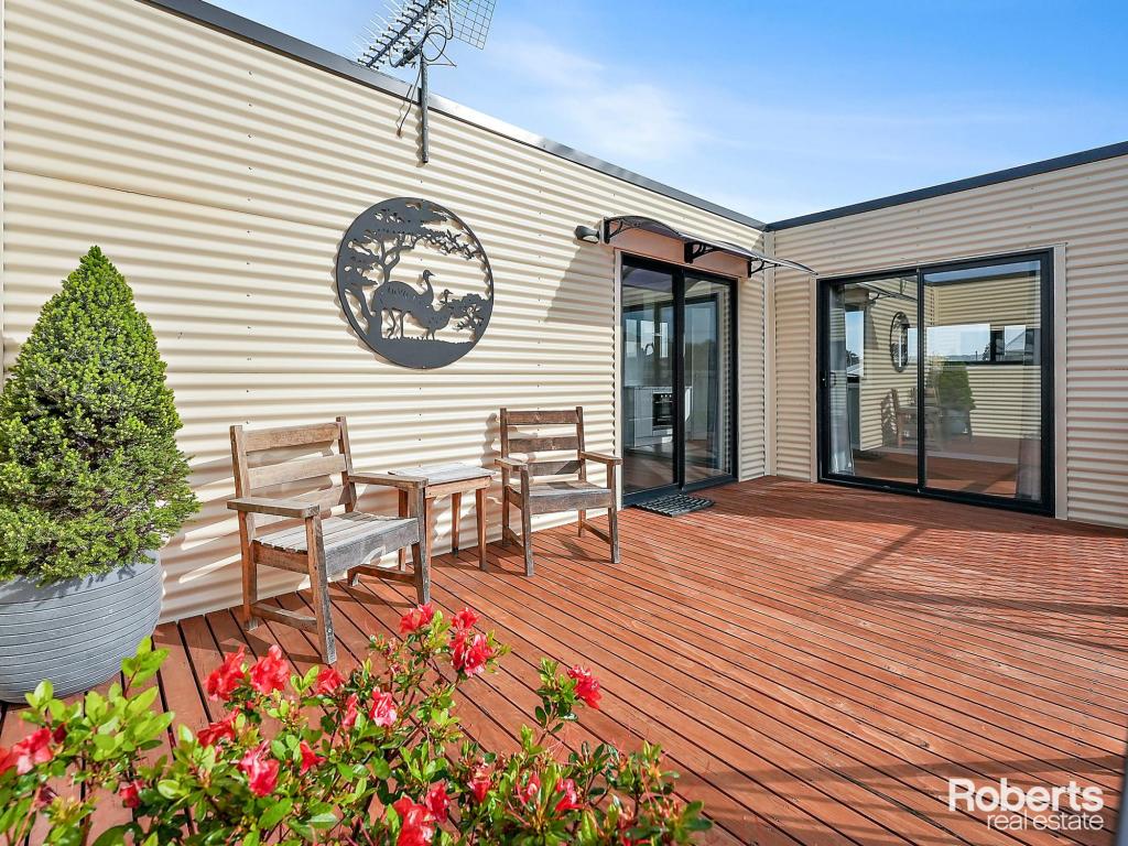 12 Sebastian Rise, Swansea, TAS 7190