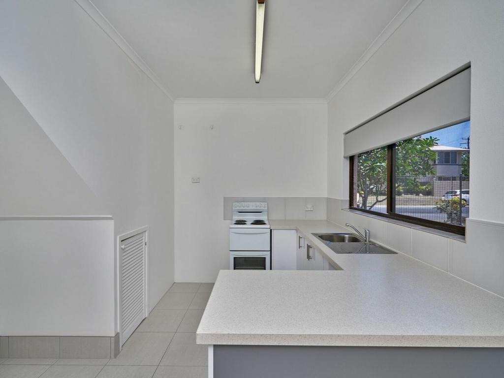 4/17 Rutherford St, Yorkeys Knob, QLD 4878