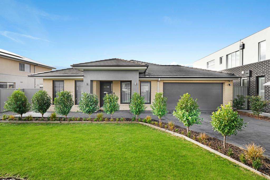 18 Frost St, Carrum Downs, VIC 3201
