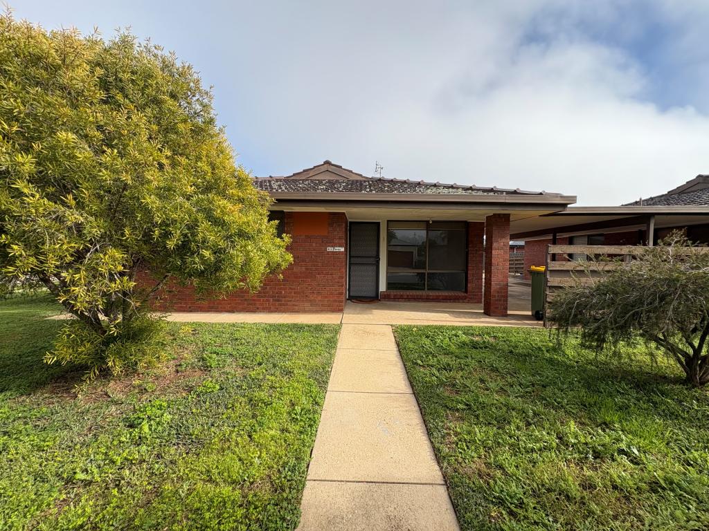 1/2 Parnee St, Swan Hill, VIC 3585
