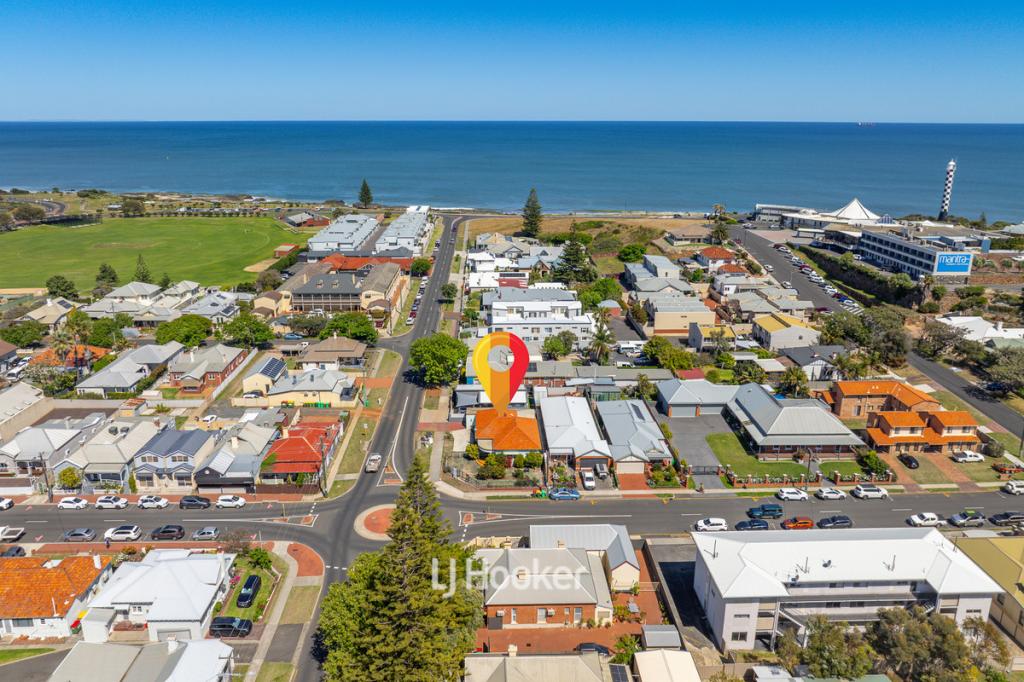 12 Wittenoom St, Bunbury, WA 6230