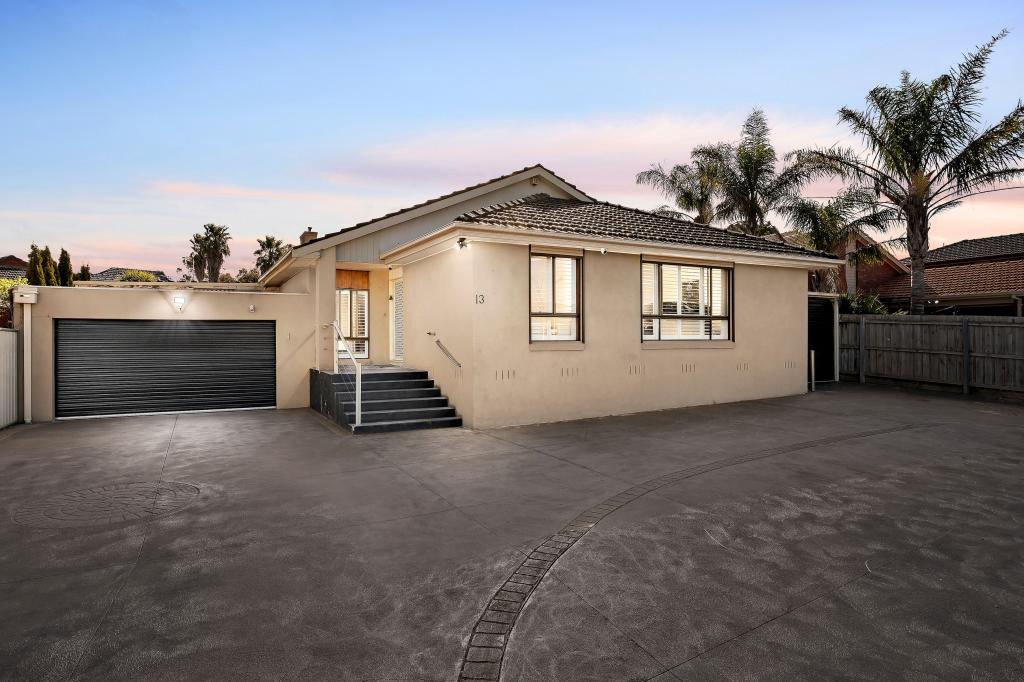 13 Heversham Gr, Greenvale, VIC 3059