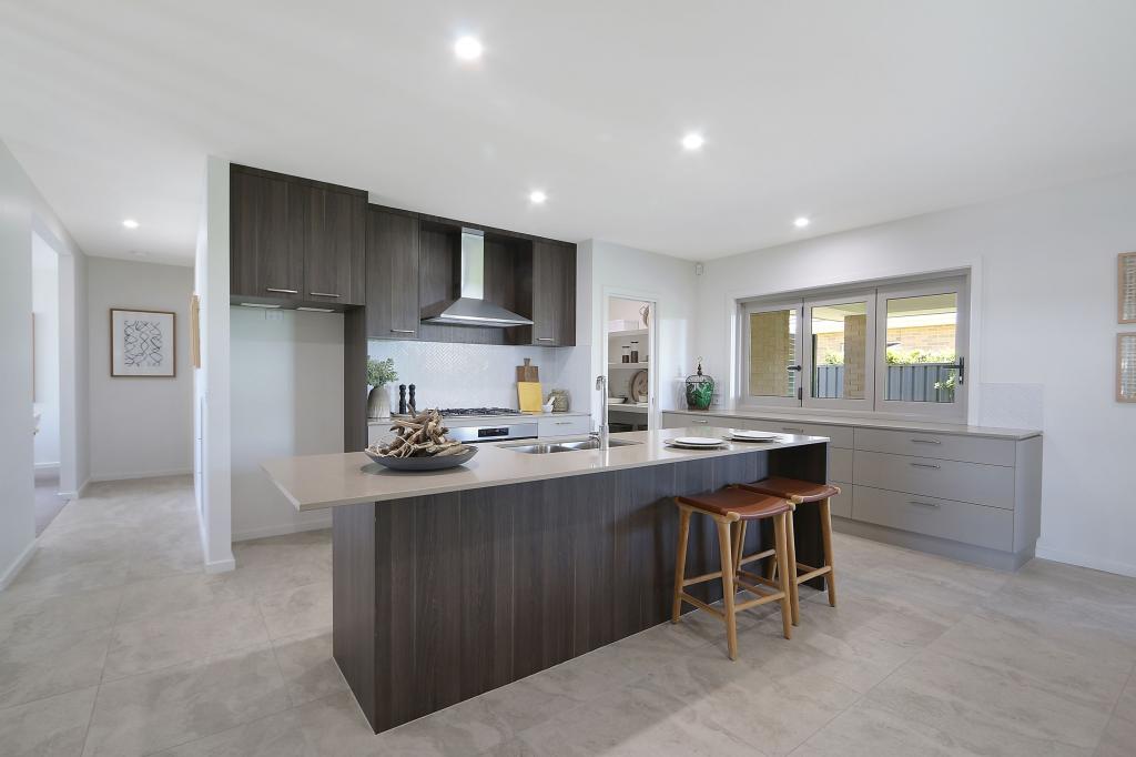 67 Brooklyn Dr, Thurgoona, NSW 2640