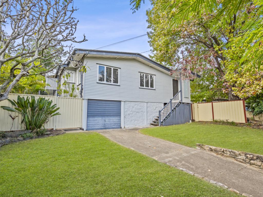 26 Aylton St, Coopers Plains, QLD 4108